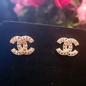 Pink crystal & gold studs